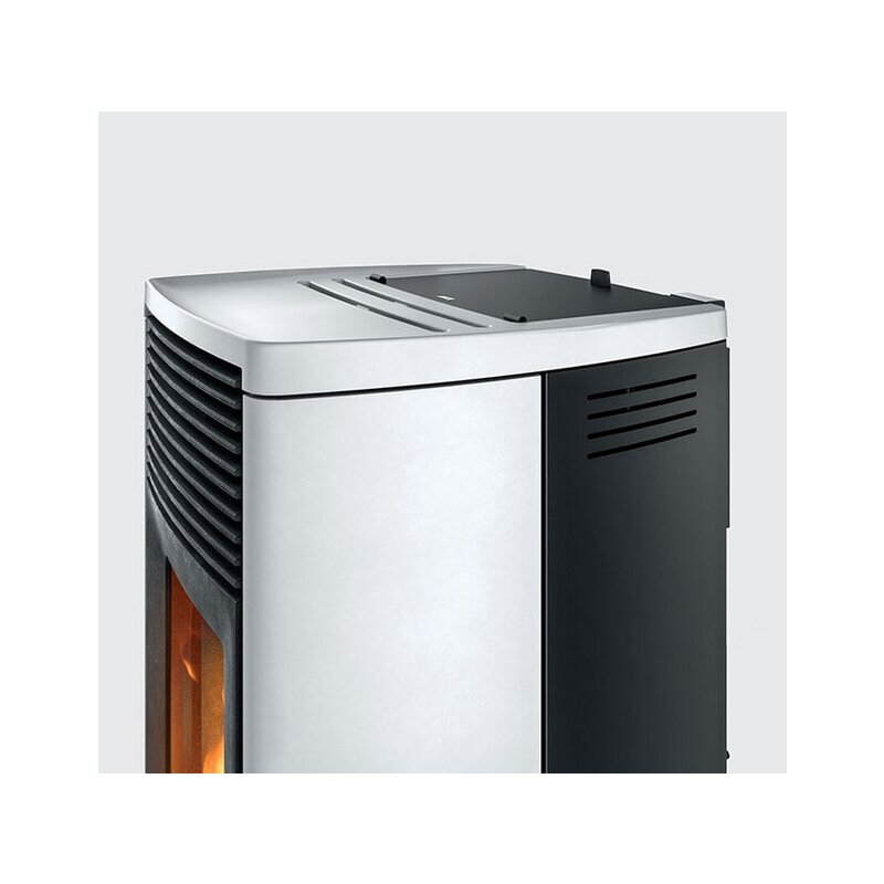 Pelletofen MCZ STAR Comfort Air 10 R M3 (Anschluss hinten) kanalisierbar - Maestro+ - 10 kW