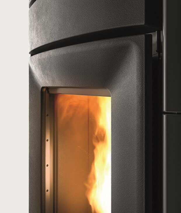 Pelletofen MCZ CLUB Comfort Air 12 R M3 (Anschluss hinten) kanalisierbar - Maestro+ - 12 KW