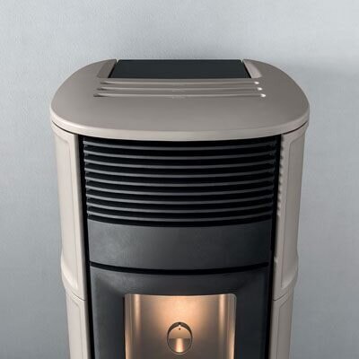 Pelletofen MCZ SUITE Comfort Air 12 R (Anschluss hinten) kanalisierbar M3 - Maestro+ - 12 KW