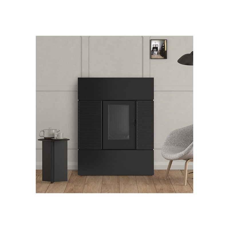 Pelletofen MCZ RAY Comfort Air 8 R M2 (Anschluss hinten) kanalisierbar - Maestro+ - 7,8 KW
