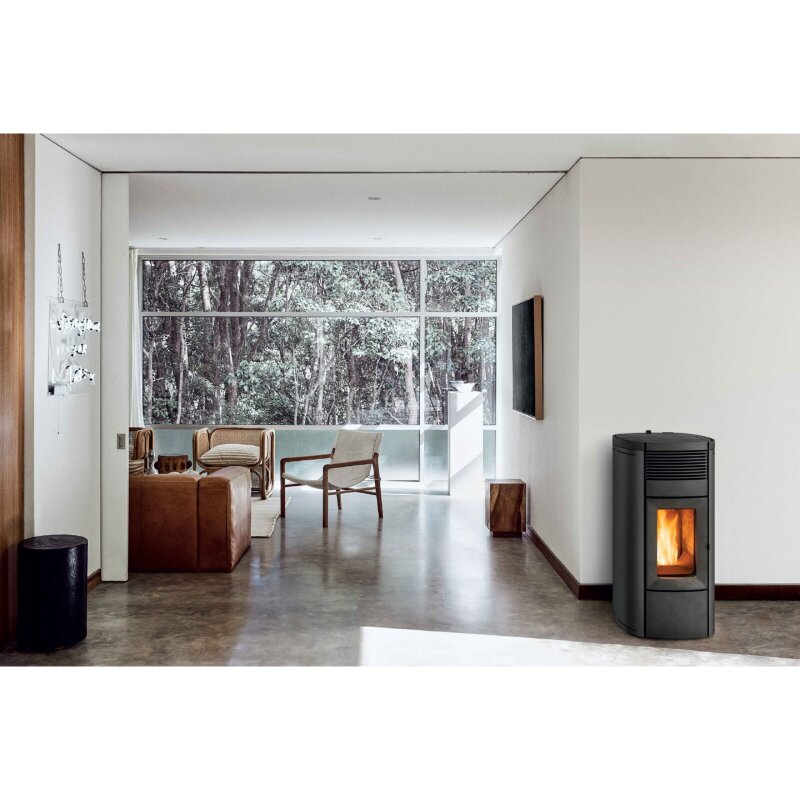 Pelletofen MCZ MUSA Comfort Air Matic 12 R CORE M3 (Anschluss hinten) kanalisierbar - Maestro+ - 12 kW