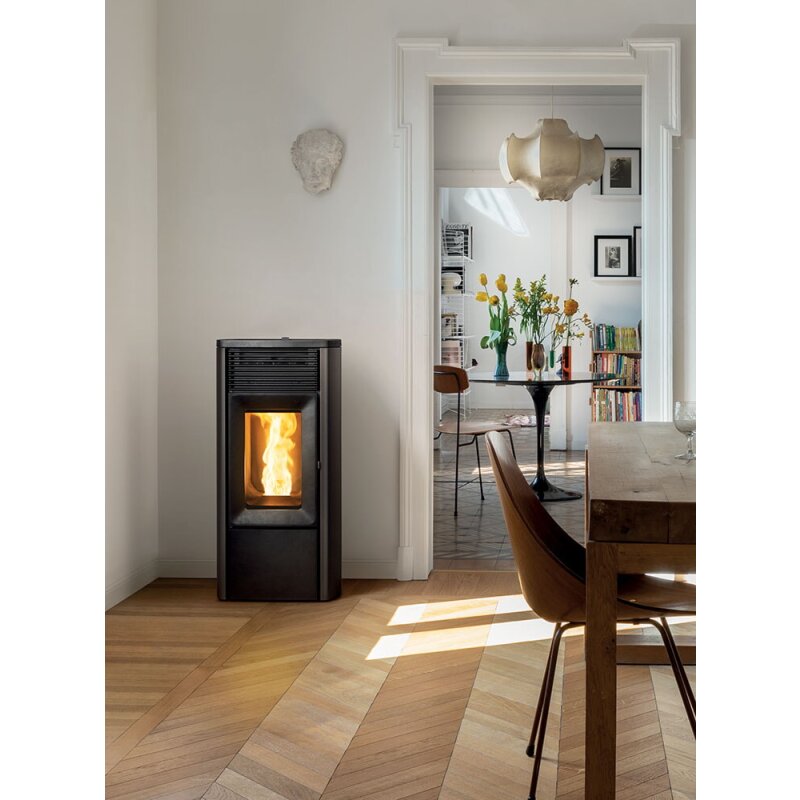 Pelletofen MCZ EGO Air Matic 10 CORE R (Anschluss hinten) - Maestro+ - 10 kW