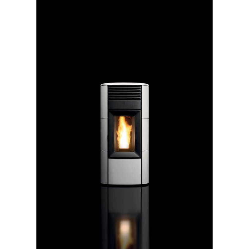 Pelletofen MCZ CLUB Comfort Air Matic 14 CORE R (Anschluss hinten) kanalisierbar - Maestro+ - 14 KW