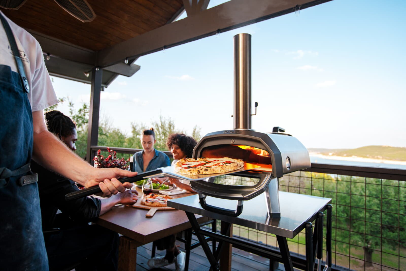 Multibrennstoff Pizzaofen Ooni Karu 2