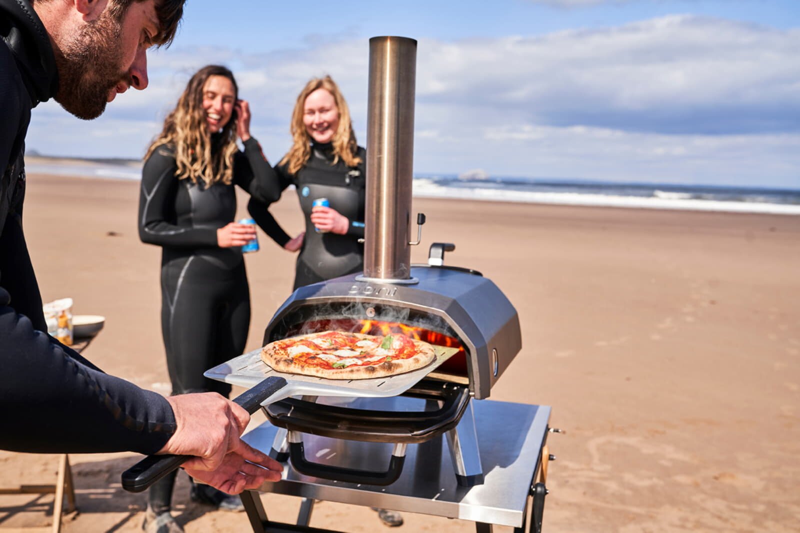 Multibrennstoff Pizzaofen Ooni Karu 2